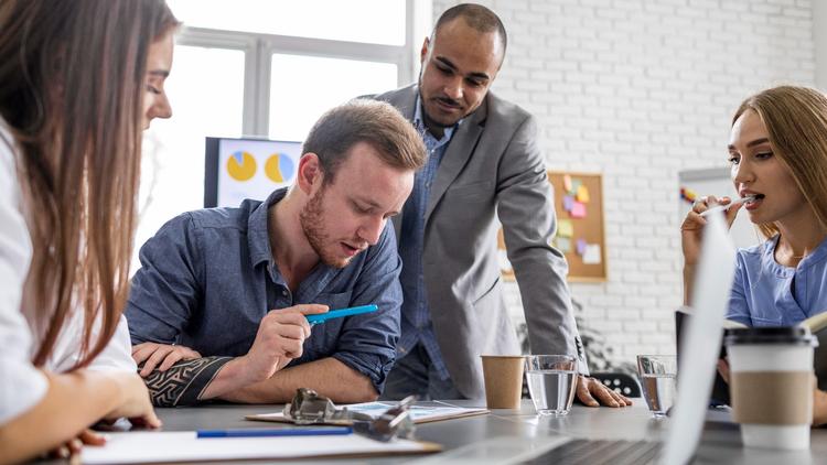 Upskilling vs. Reskilling: What’s the Difference and Why It Matters 