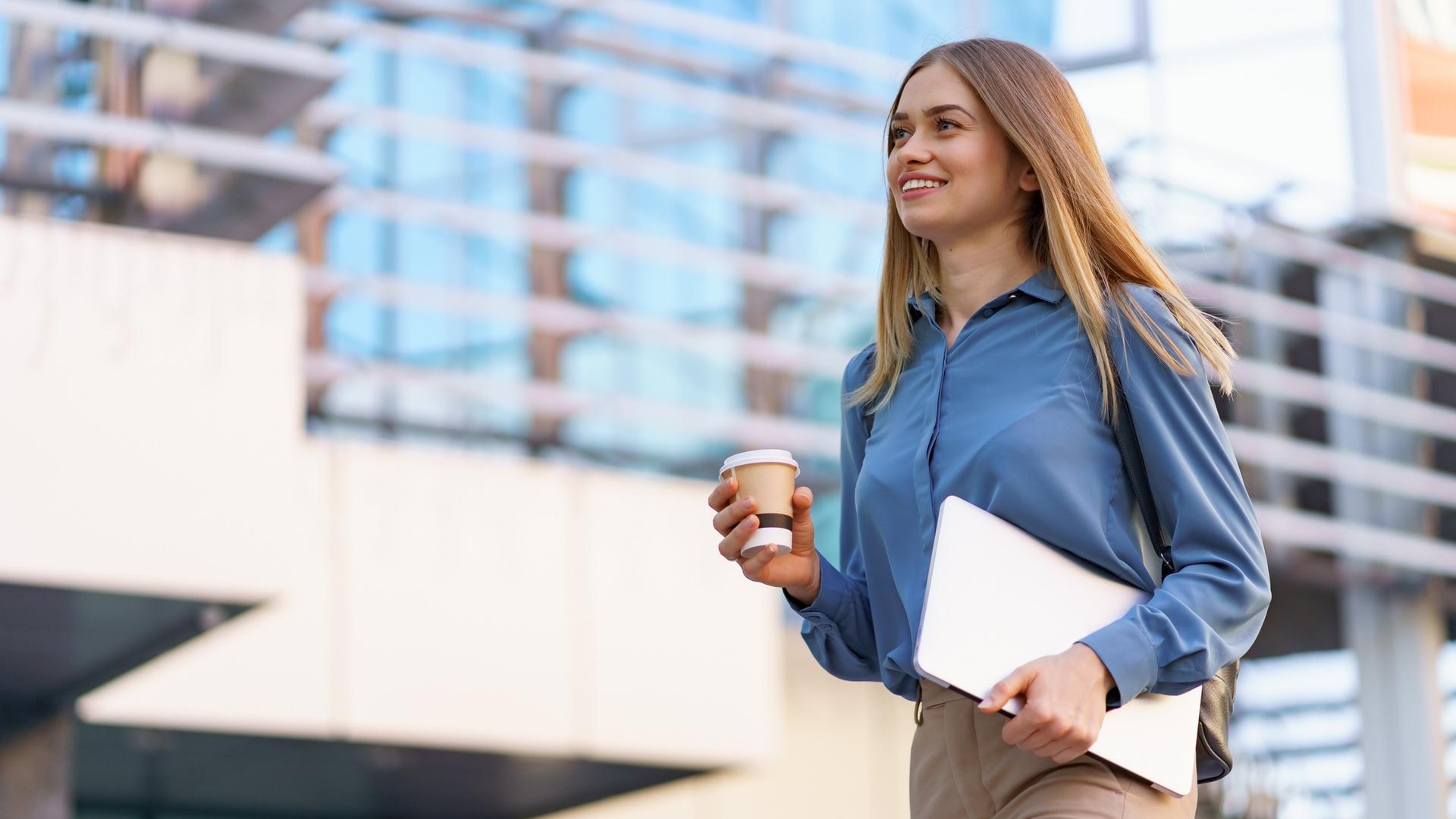 Job Hopping or Career Stability: Navigating Your Professional Path